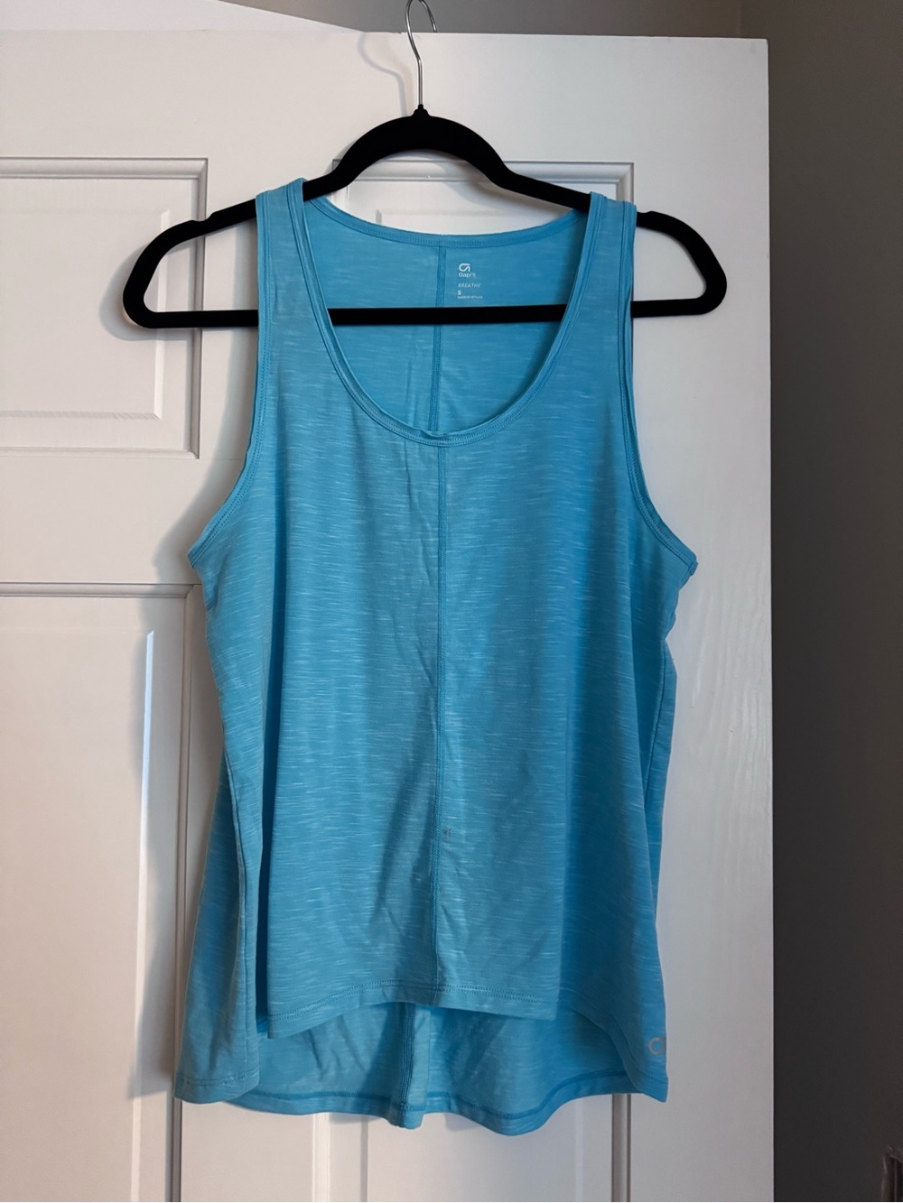 GapFit Women's Light Blue Athletic Tank Top